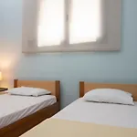 Emerald Tatil Evi Kriopigi